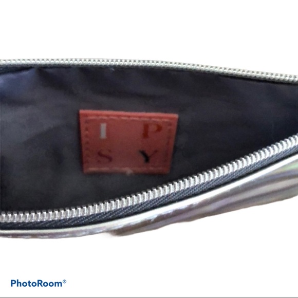 Cyber Goth Iridescent Rainbow‎ Ispy Makeup Bag - Picture 4 of 4